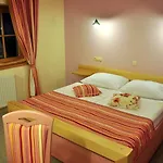 Hotel Natura Amon 4*