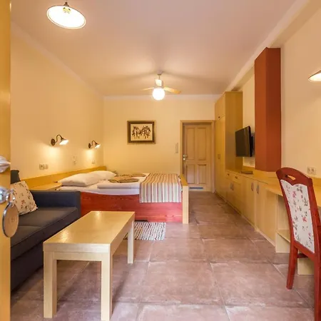 Hotel Natura Amon 4*