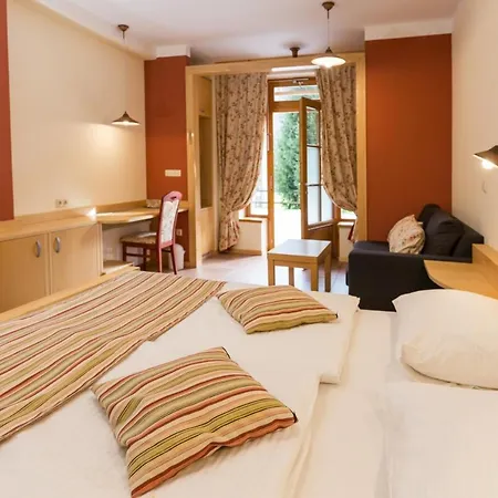 Natura Amon 4* Podčetrtek