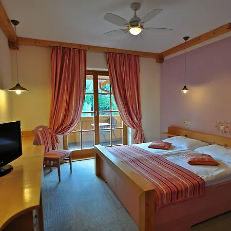 فندق Natura Amon بوتْشيترتيك