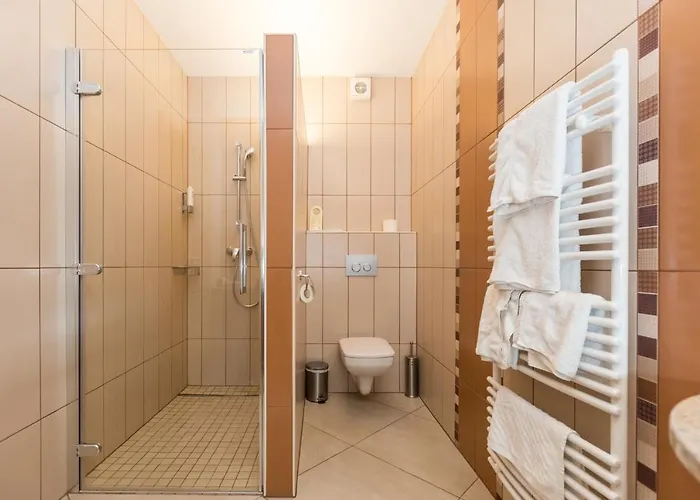 ホテル Natura Amon ポドチェトルテク