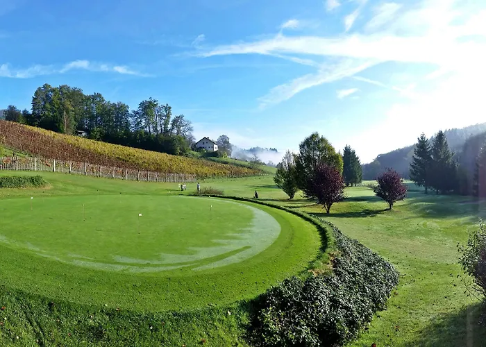 Natura Amon ホテル ポドチェトルテク