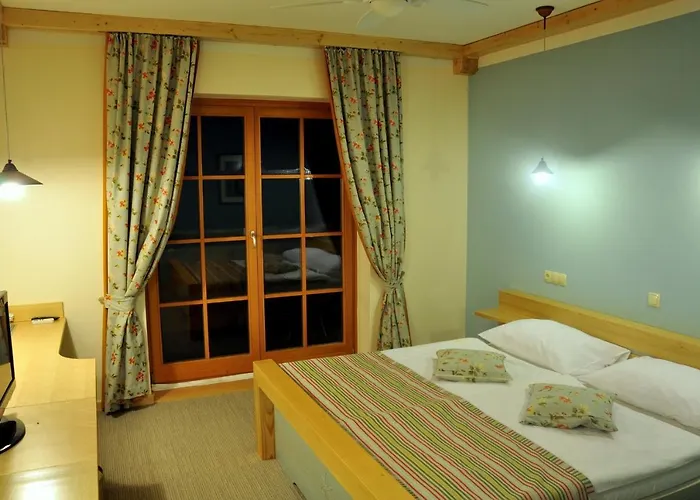 Natura Amon Hotel 4*